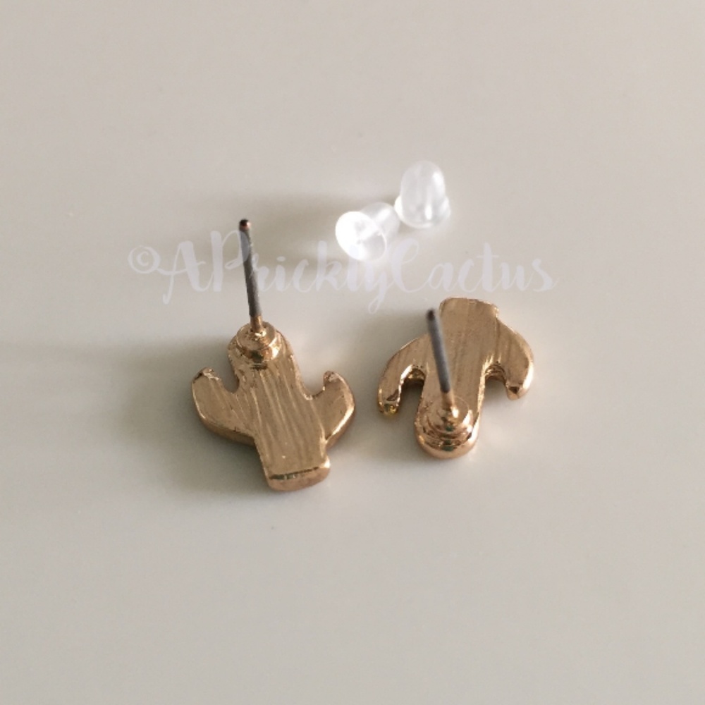 Prickly Cactus Green Gold Enamel Stud Earrings - Picture 3 of 3
